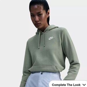 Nike Sportswear Club Fleece Pullover Hoodie